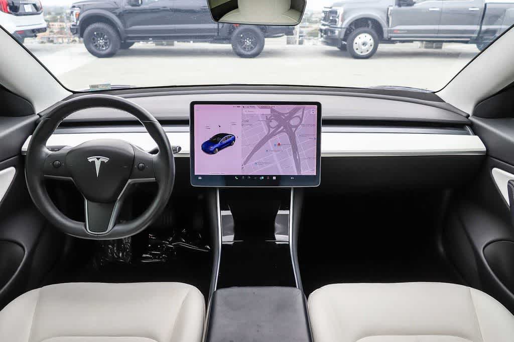 Thumbnail: 2018 Tesla Model 3 - 12