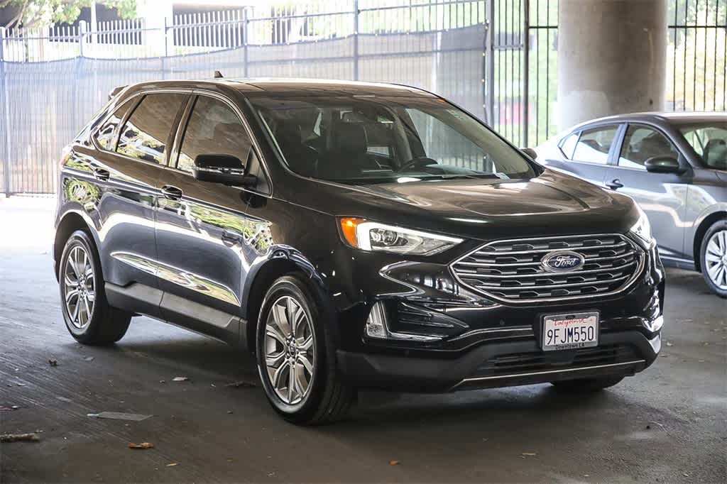 Thumbnail: 2021 Ford Edge - 3
