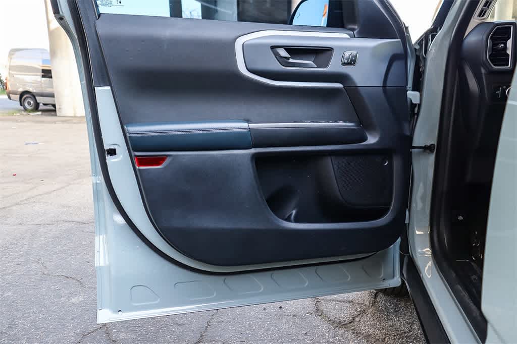 Thumbnail: 2023 Ford Bronco Sport - 22