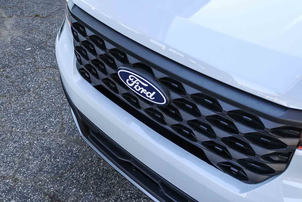 Thumbnail: 2026 Ford Maverick - 8