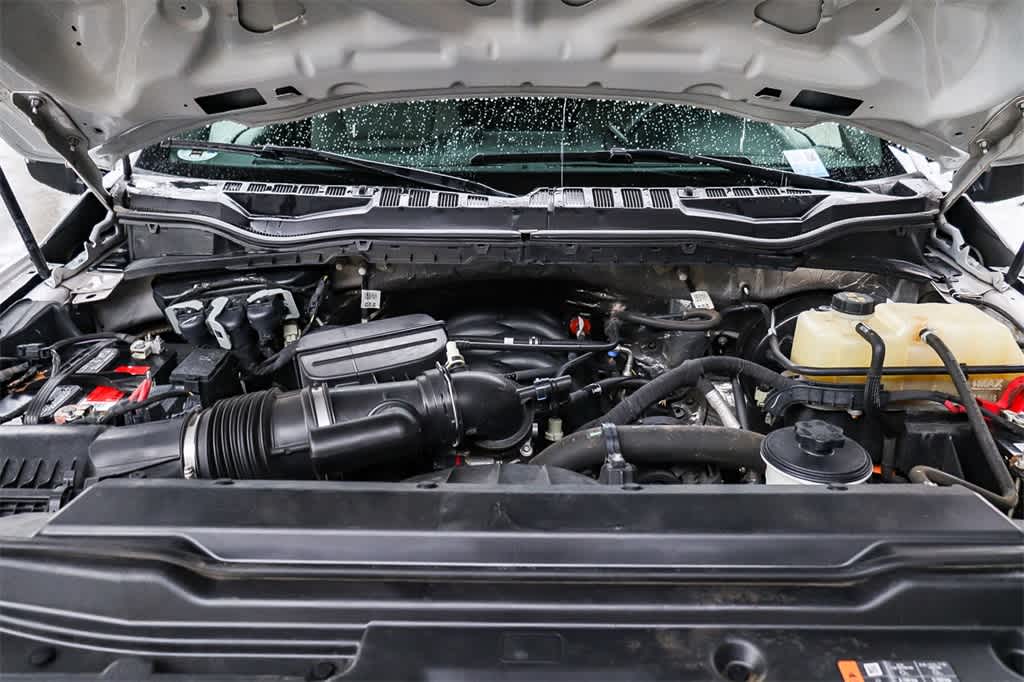 Thumbnail: 2022 Ford F-350 - 28