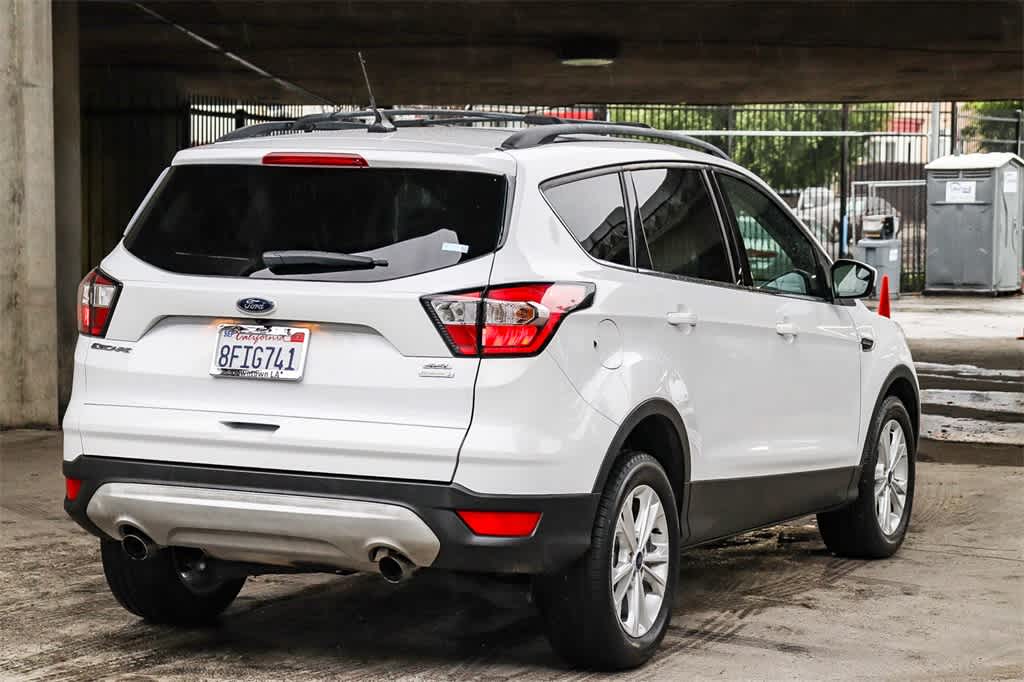 Thumbnail: 2018 Ford Escape - 4