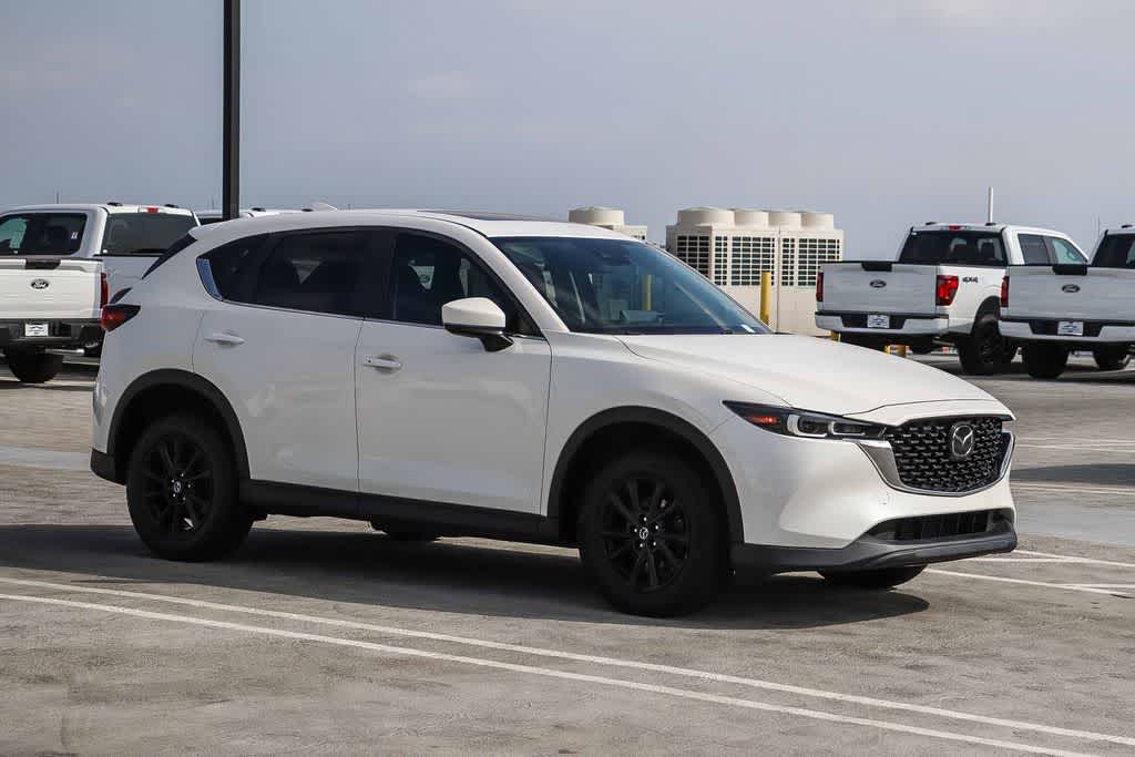 Thumbnail: 2022 Mazda CX-5 - 2