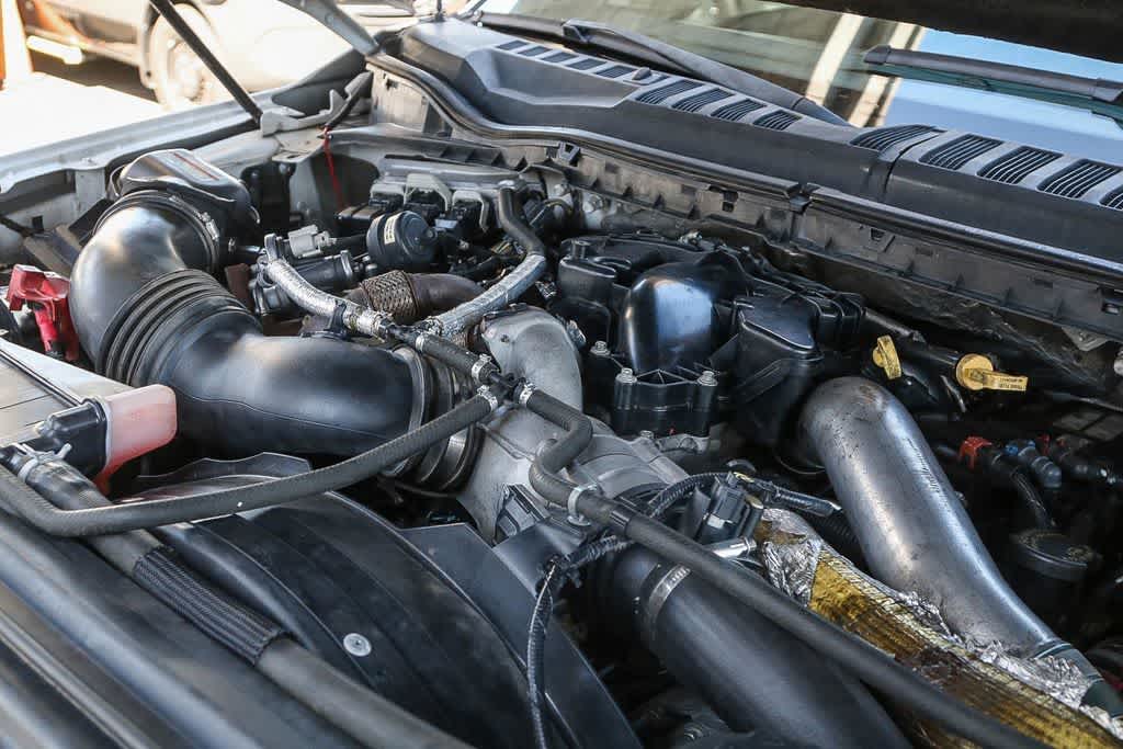 Thumbnail: 2017 Ford F-550 - 32