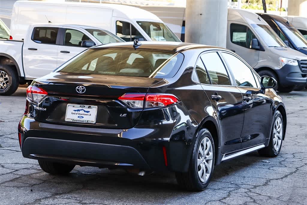 Thumbnail: 2021 Toyota Corolla - 4