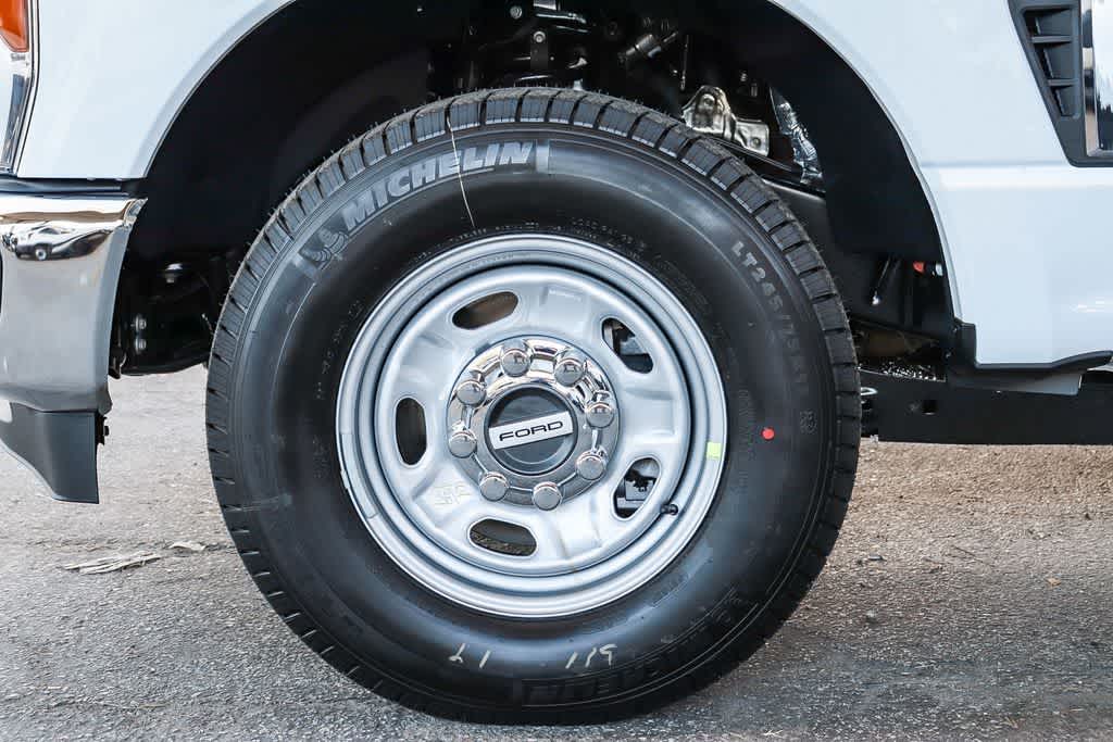 Thumbnail: 2026 Ford F-250 - 11