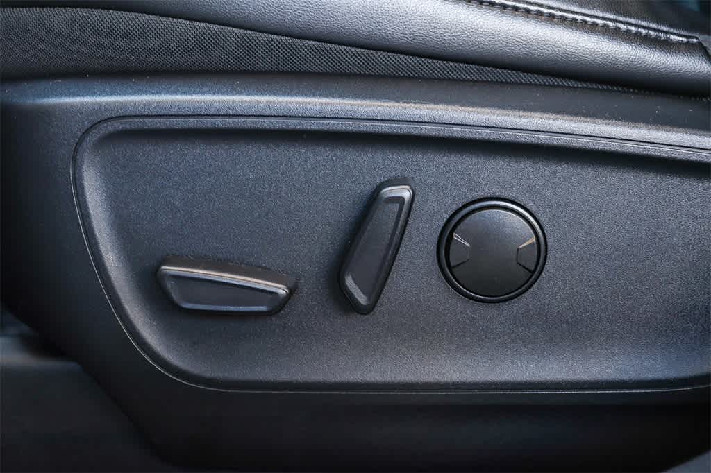 Thumbnail: 2025 Ford Escape - 21