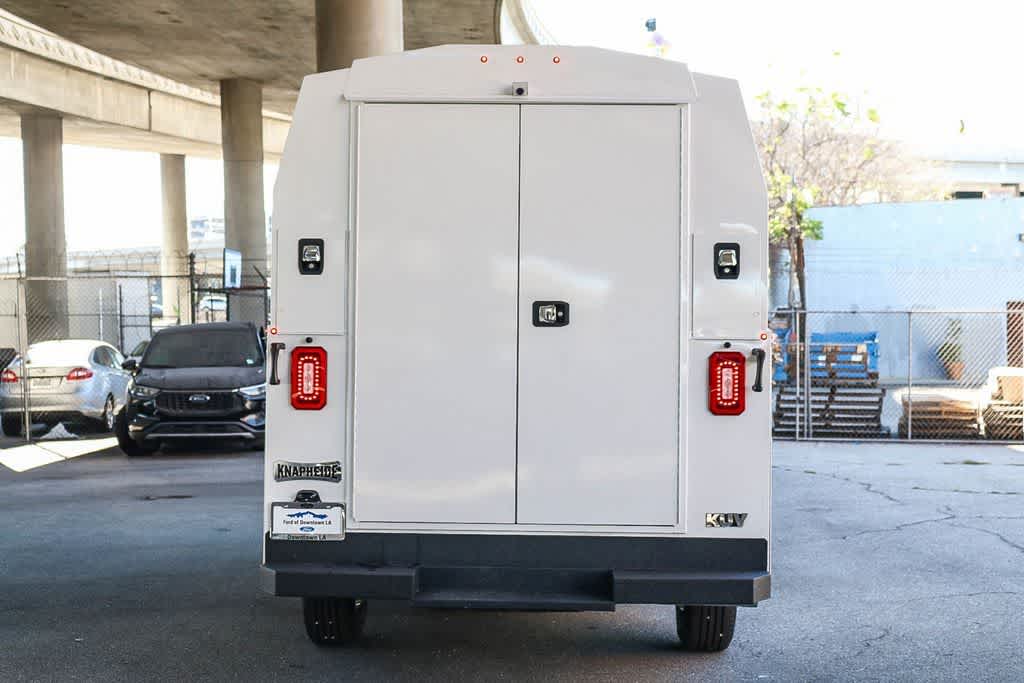 Thumbnail: 2026 Ford Econoline - 9