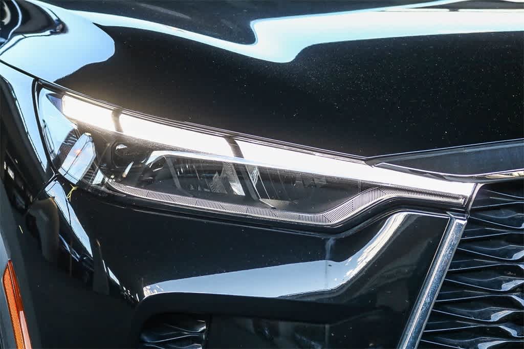 Thumbnail: 2023 INFINITI QX60 - 4