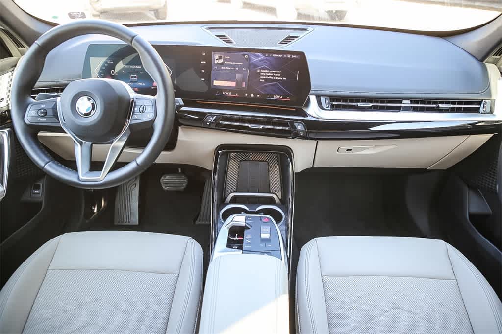 Thumbnail: 2024 BMW X1 - 11