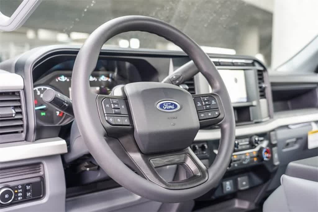 Thumbnail: 2024 Ford F-350 - 15
