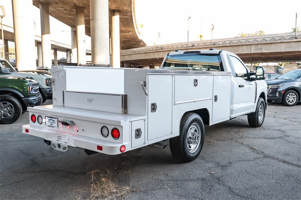 Thumbnail: 2026 Ford F-350 - 5