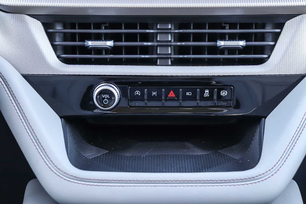Thumbnail: 2026 Ford Explorer - 14