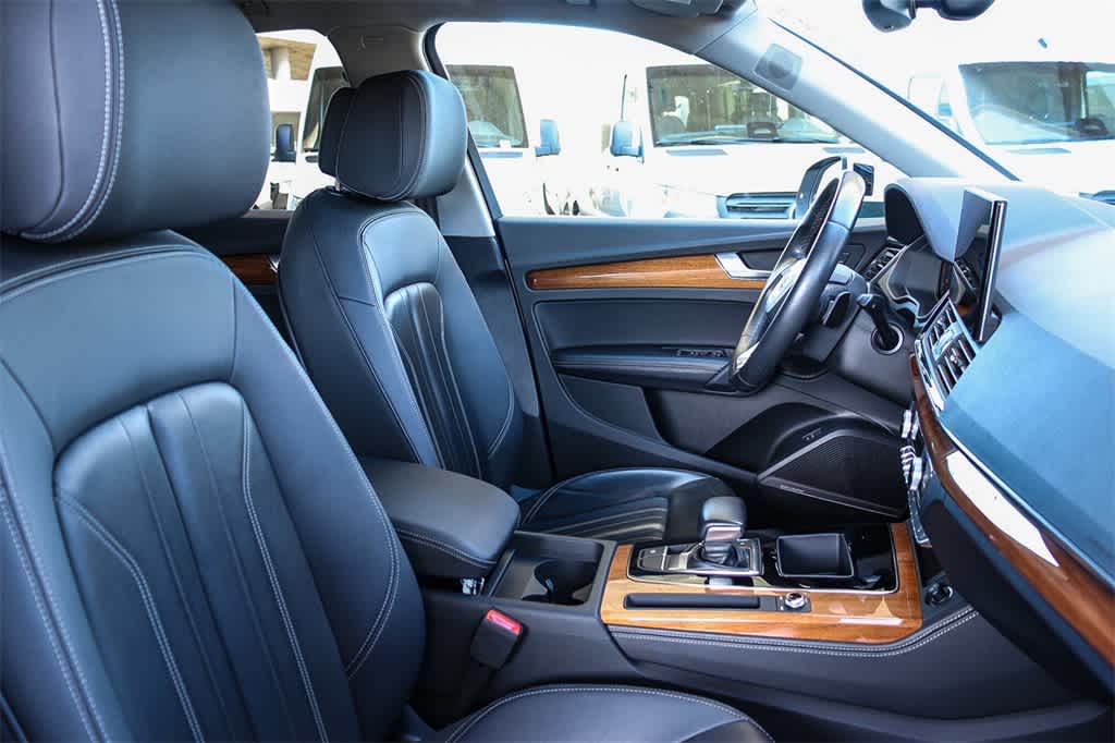 Thumbnail: 2023 Audi Q5 - 18