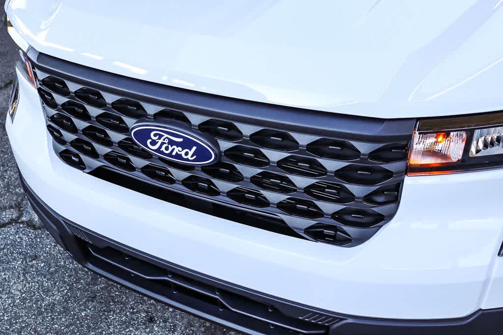 Thumbnail: 2026 Ford Maverick - 8