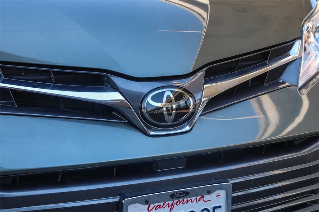 Thumbnail: 2020 Toyota Sienna - 5
