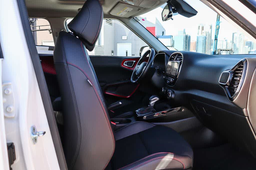 Thumbnail: 2023 Kia Soul - 12