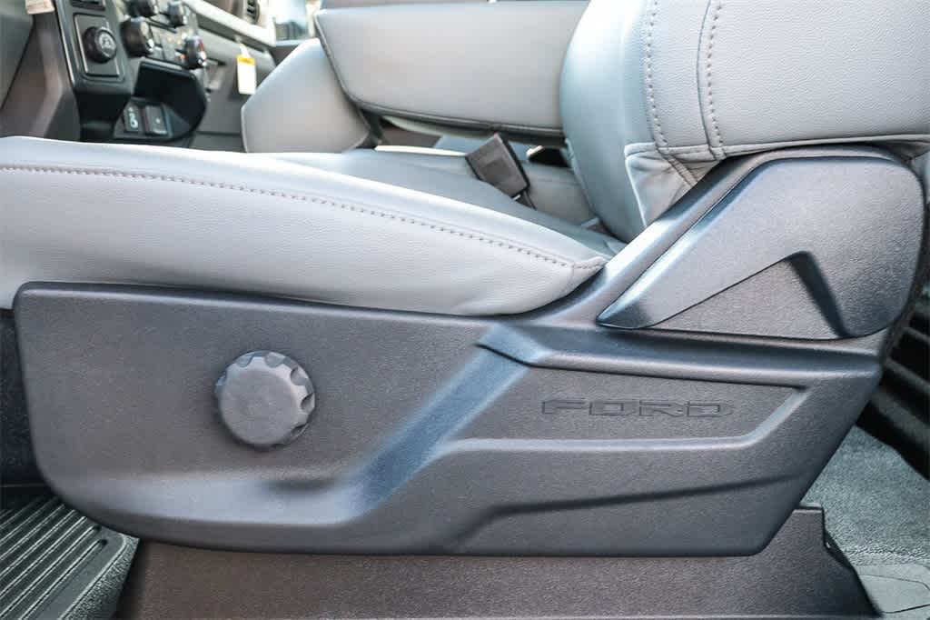 Thumbnail: 2026 Ford F-350 - 21