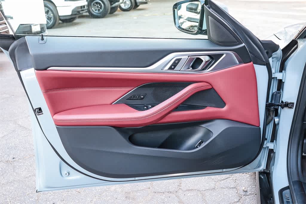 Thumbnail: 2022 BMW 4 Series - 22