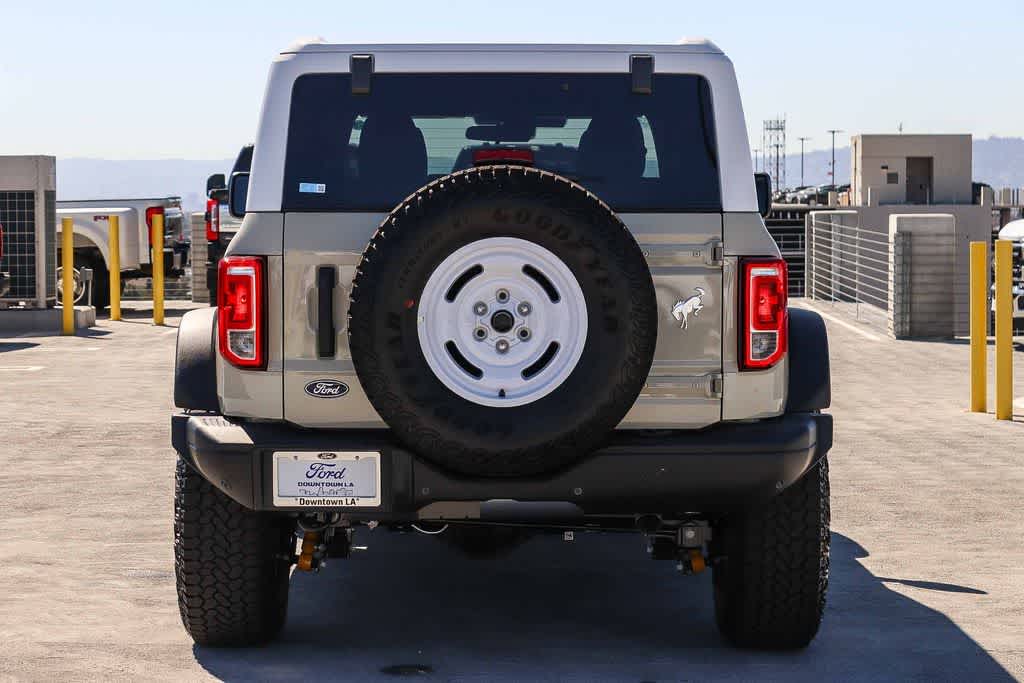 Thumbnail: 2026 Ford Bronco - 5