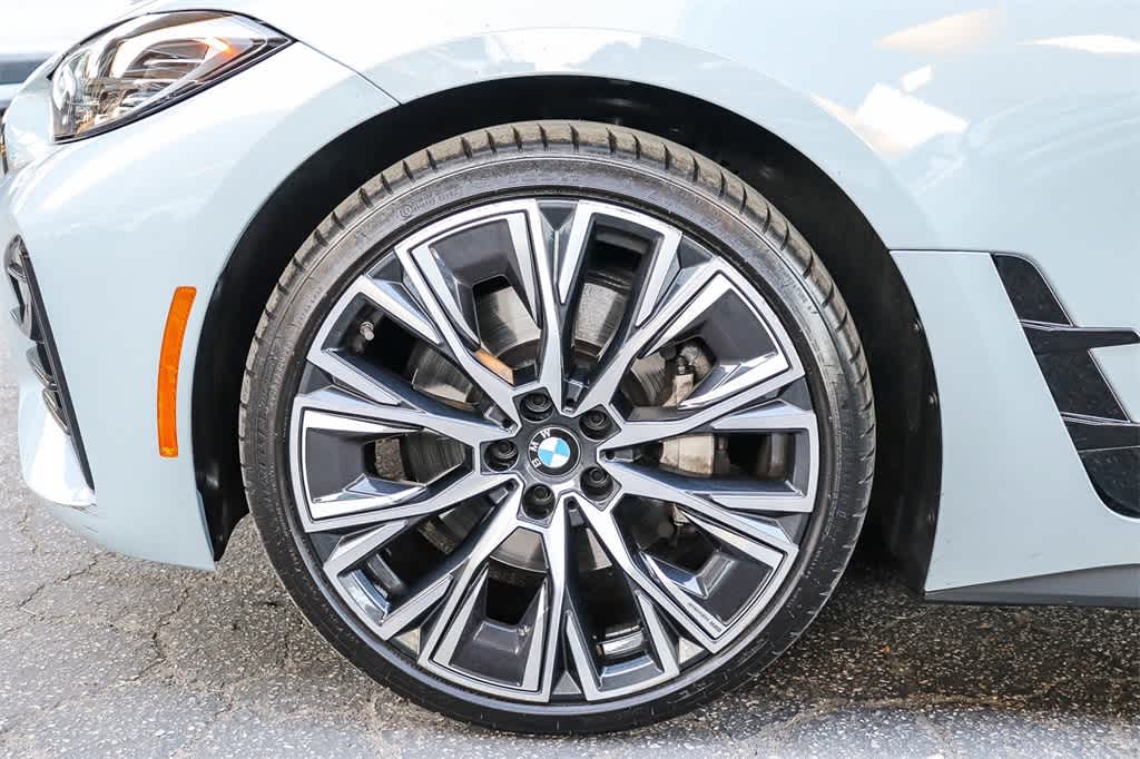 Thumbnail: 2022 BMW 4 Series - 11