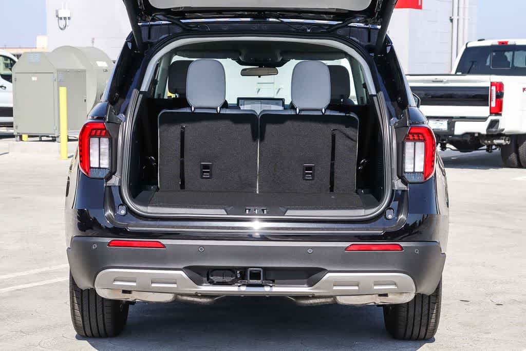 Thumbnail: 2026 Ford Explorer - 28