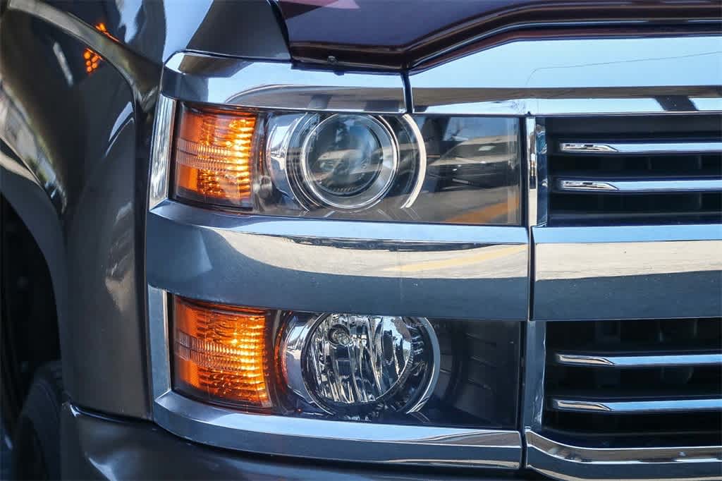 Thumbnail: 2015 Chevrolet Silverado 3500 - 4