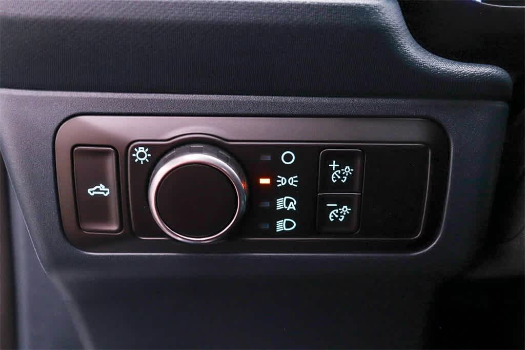 Thumbnail: 2026 Ford Maverick - 21