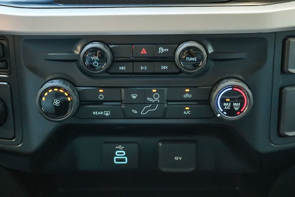 Thumbnail: 2026 Ford F-550 - 19