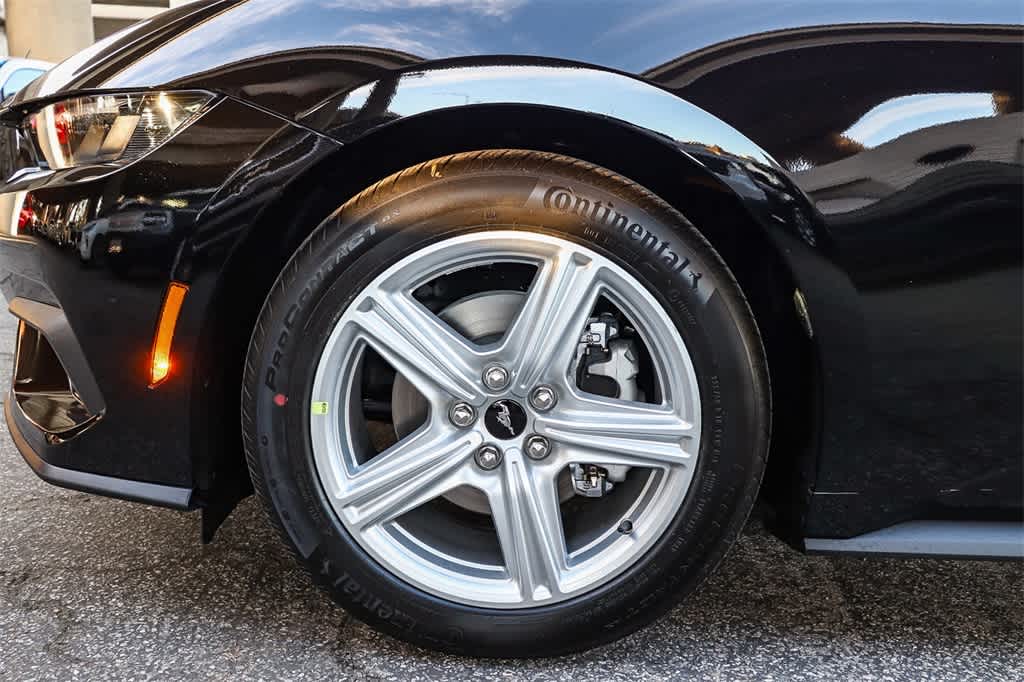 Thumbnail: 2026 Ford Mustang - 11