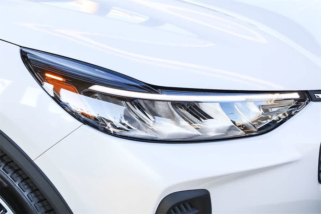 Thumbnail: 2025 Ford Escape - 4