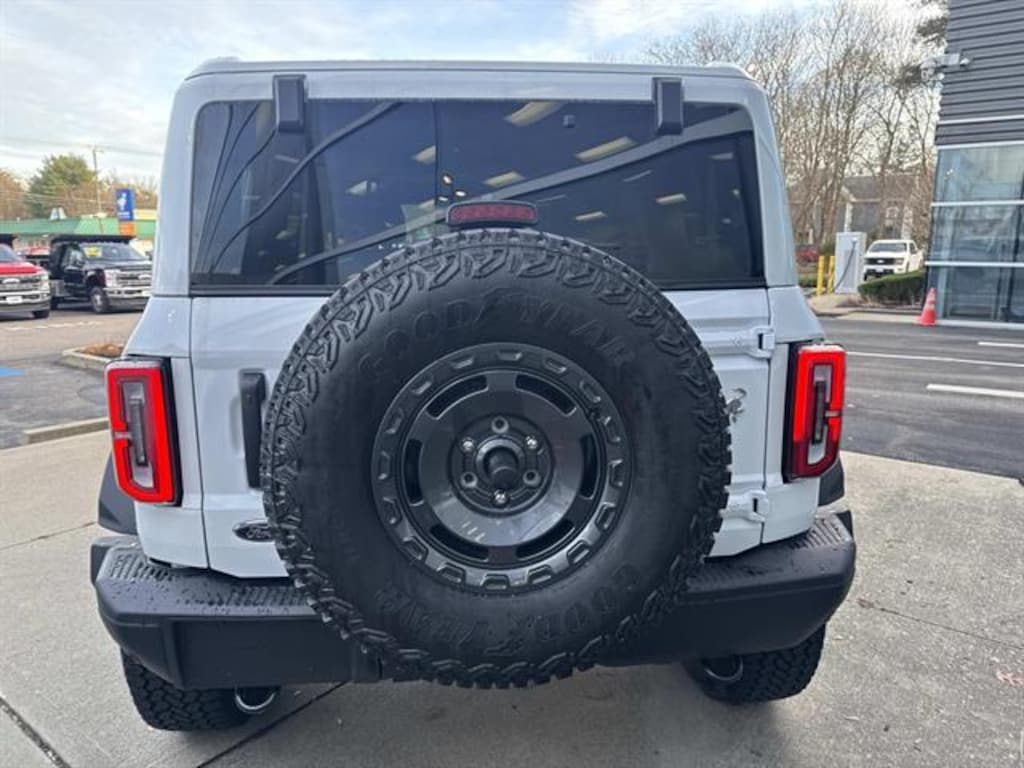 New 2025 Ford Bronco Badlands SUV