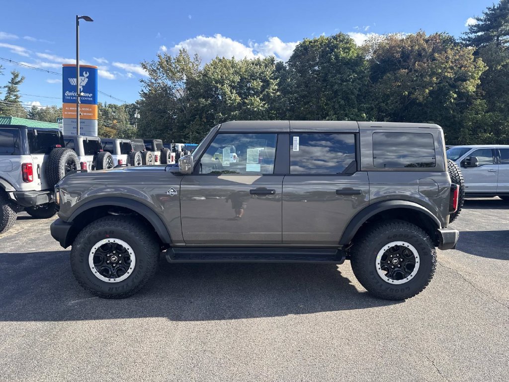 New 2026 Ford Bronco Outer Banks SUV
