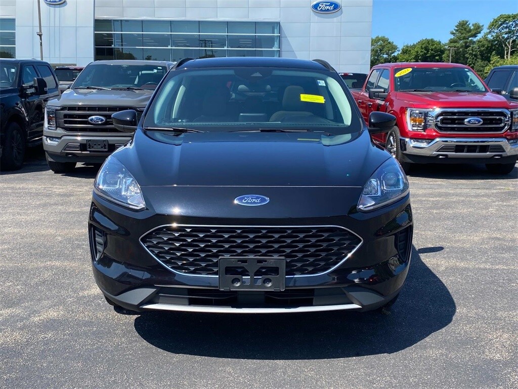 Used 2021 Ford Escape SE with VIN 1FMCU9G6XMUB08491 for sale in South Easton, MA