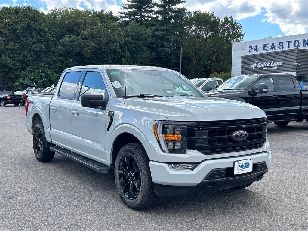 2023 Ford F-150 XLT photo 3