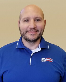 Staff member Paul Constantino from ID_94280baa30bb