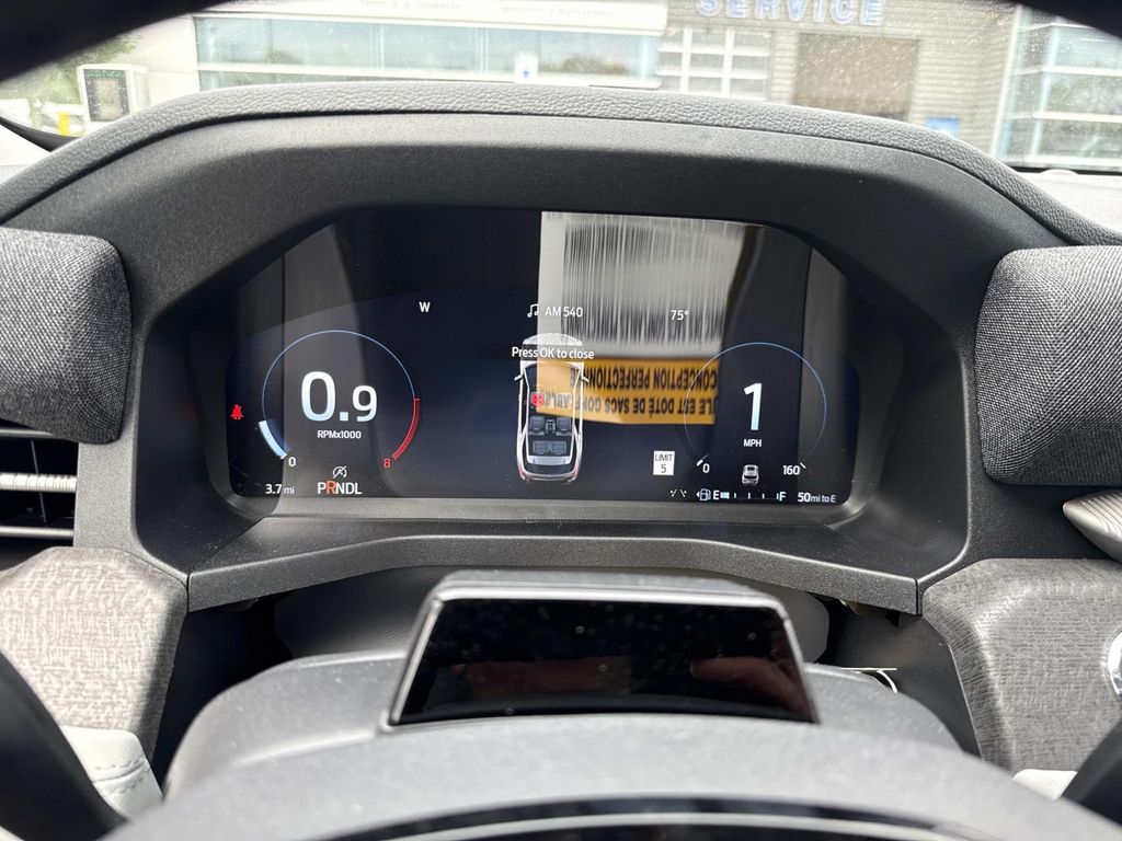 2026 Ford Explorer Platinum - Photo 13