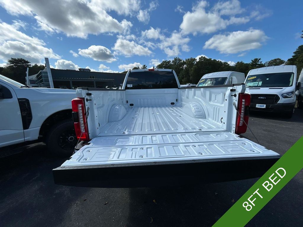 2026 Ford F-350 Super Duty XL - Photo 5