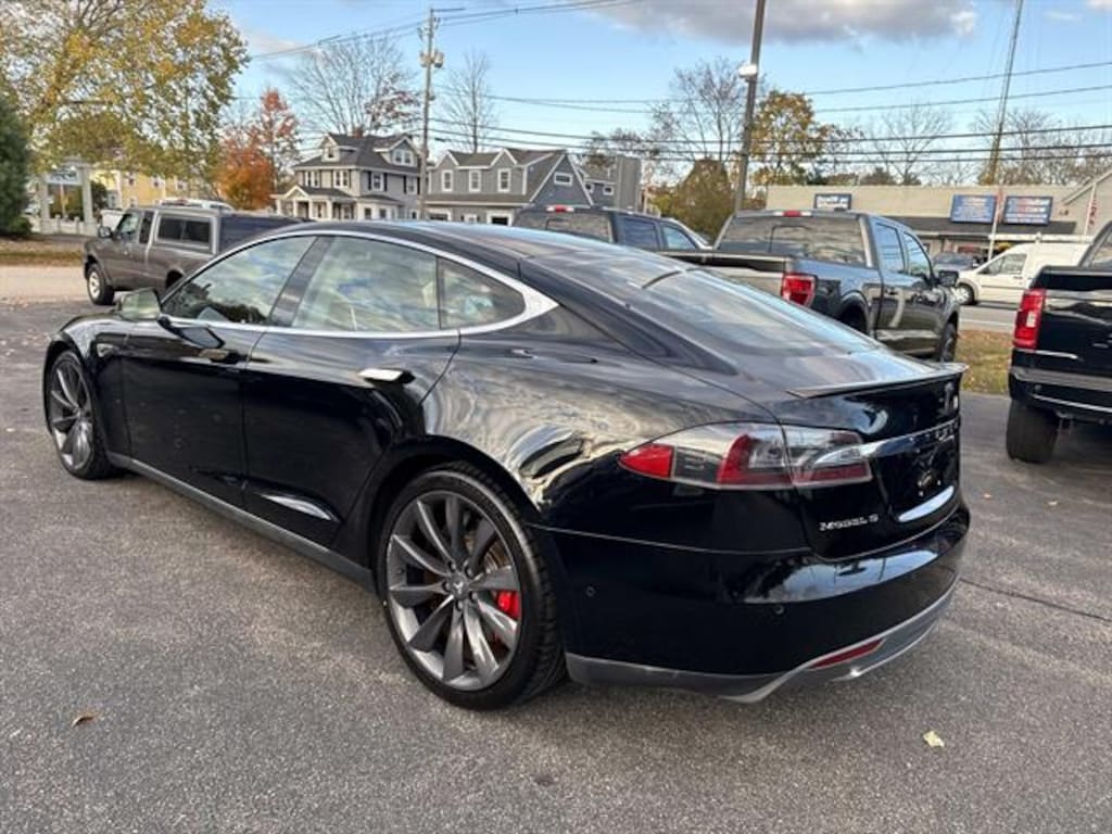 Used 2014 Tesla Model S  Hatchback