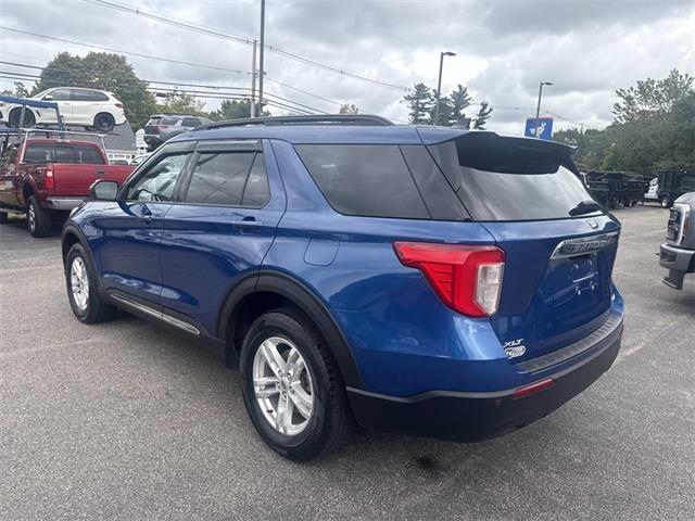 2022 Ford Explorer XLT photo 2