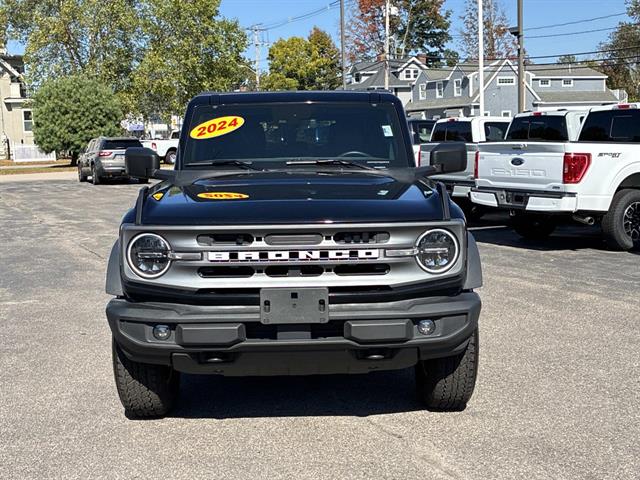 2024 Ford Bronco Big Bend photo 2