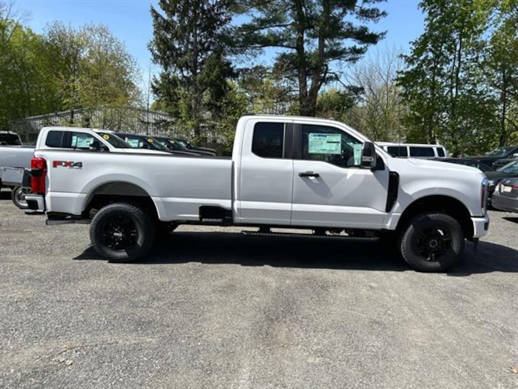 New 2025 Ford Super Duty F-350 XL TRUCK