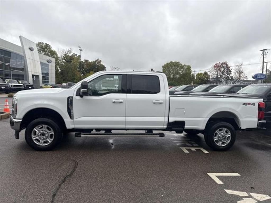 New 2026 Ford F-350SD XLT Truck
