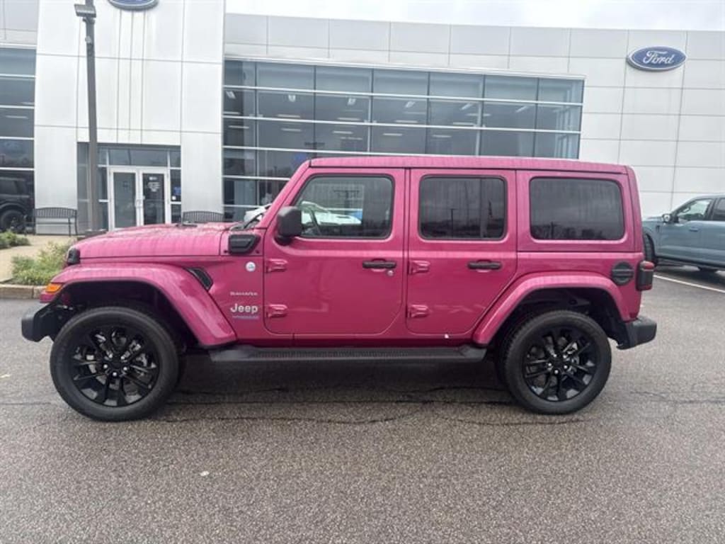 Used 2022 Jeep Wrangler Unlimited 4xe Sahara SUV