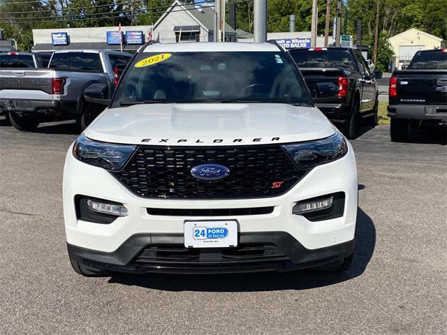 2021 Ford Explorer ST photo 2
