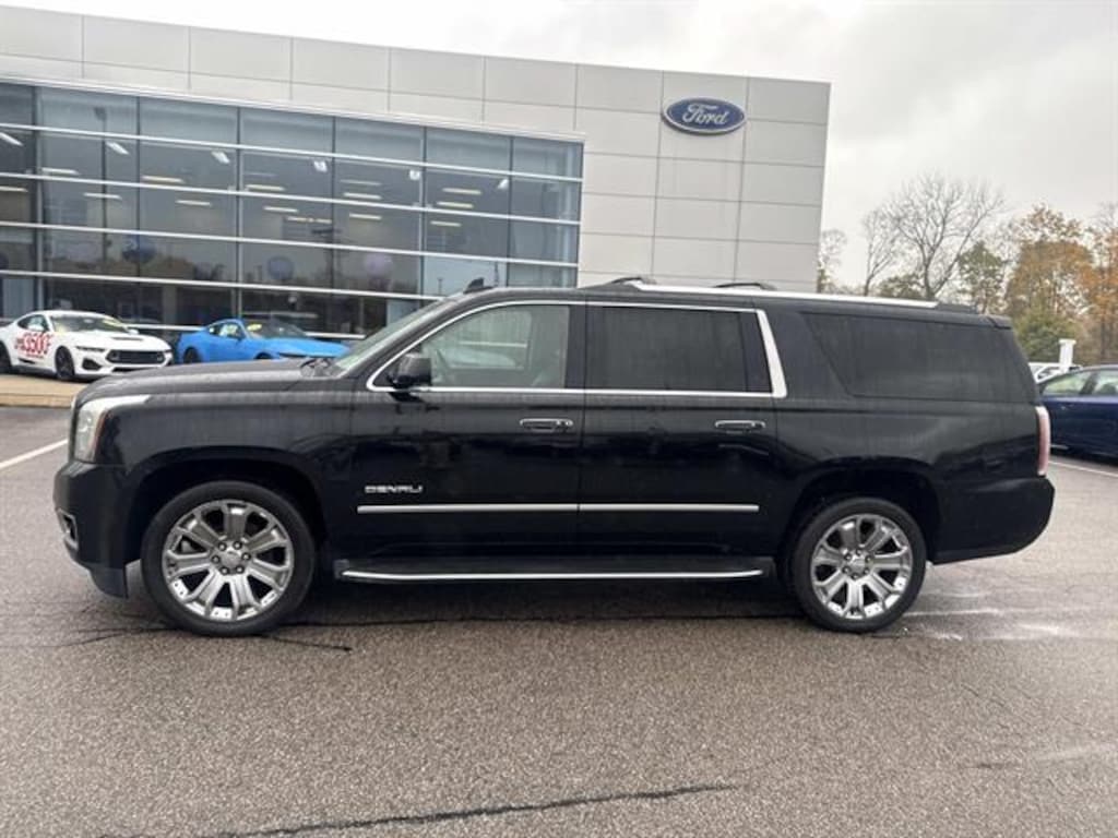 Used 2018 GMC Yukon XL Denali SUV