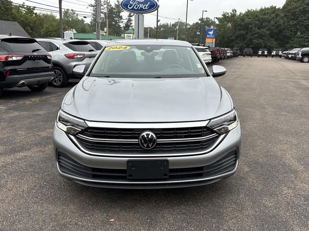 Used 2024 Volkswagen Jetta S with VIN 3VW5M7BU8RM088712 for sale in Easton, MA