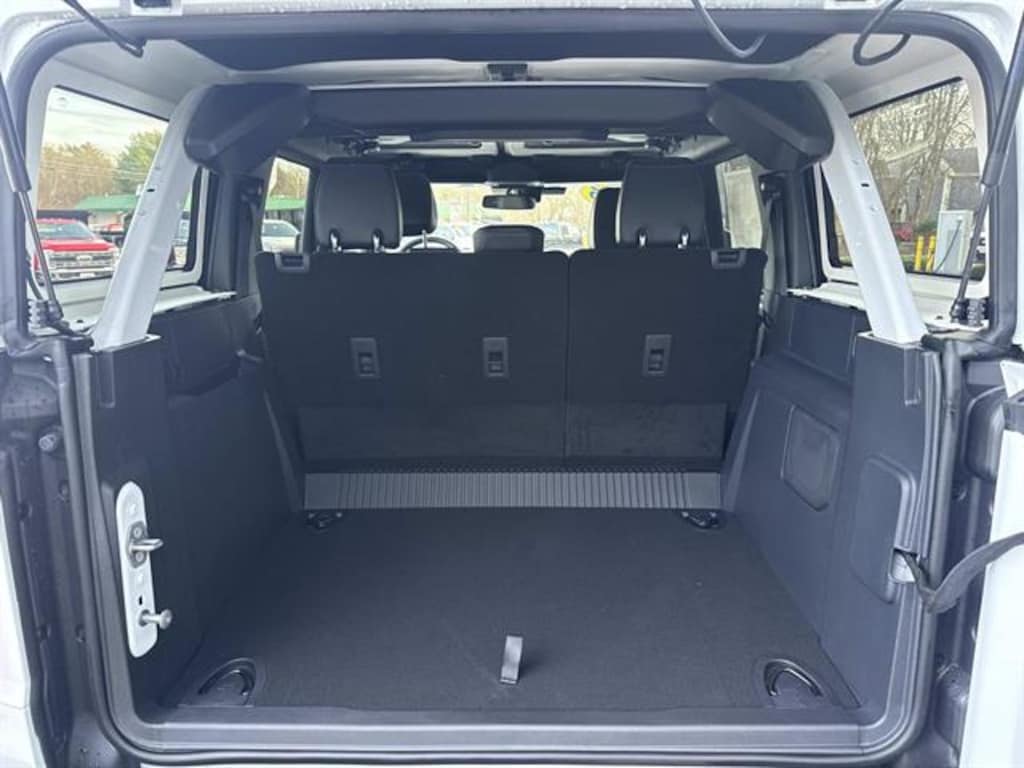 New 2025 Ford Bronco Badlands SUV