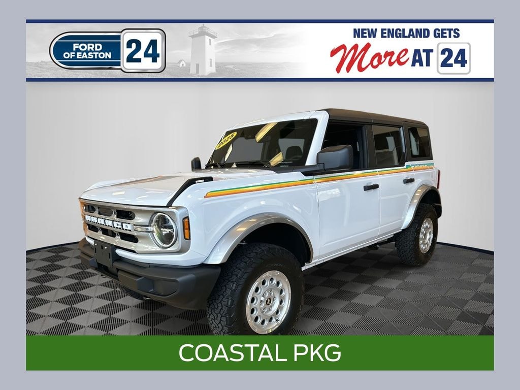 New 2025 Ford Bronco Base SUV