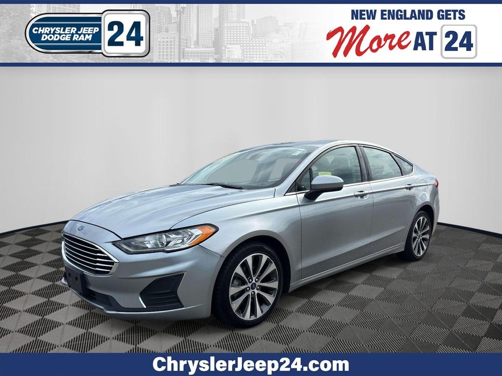 Used 2020 Ford Fusion SE Sedan